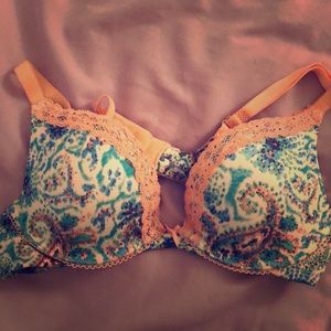32AA aerie bra